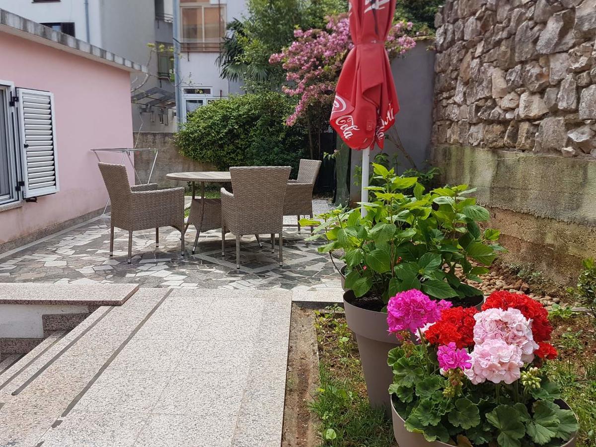 Apartments Ella Rovinj Exterior foto