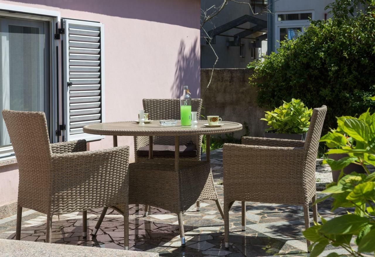 Apartments Ella Rovinj Exterior foto